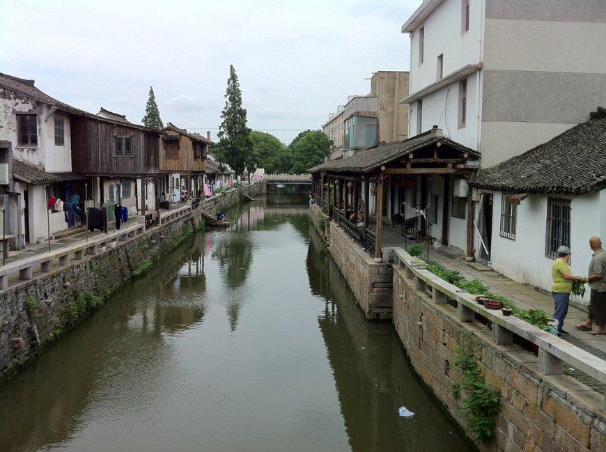 虫虫助手下载